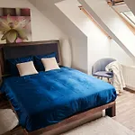 Cozy Little Penthouse Free Parking, Self Check In Tallinn