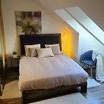 アパート Cozy Little Penthouse Free Parking, Self Check In タリン