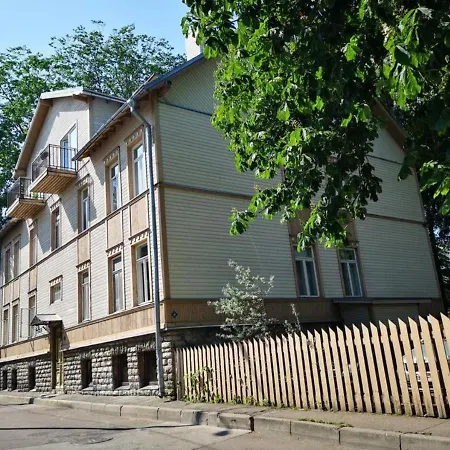 Cozy Little Penthouse Free Parking, Self Check In Talin