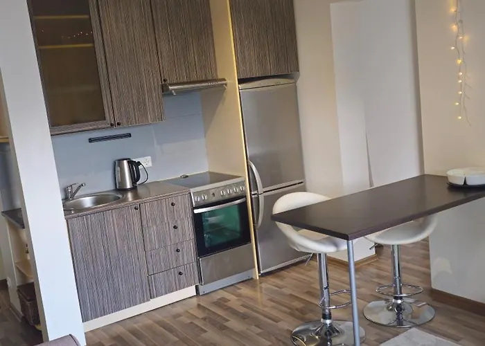 Lägenhet Cozy Little Penthouse Free Parking, Self Check In Tallinn