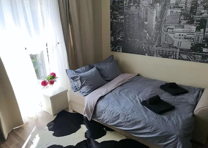 Cozy Little Penthouse Free Parking, Self Check In 탈린