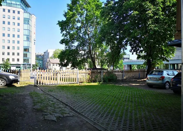 Lägenhet Cozy Little Penthouse Free Parking, Self Check In Tallinn