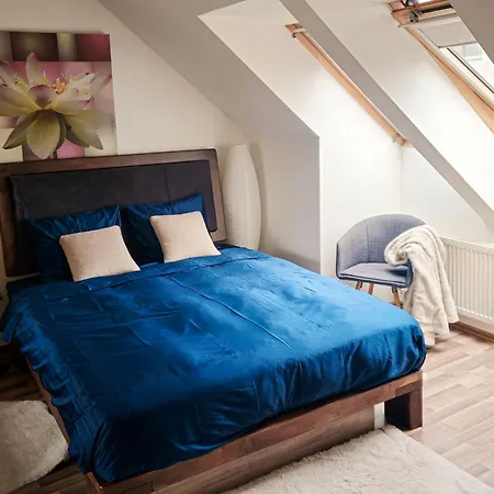 Cozy Little Penthouse Free Parking, Self Check In Таллин